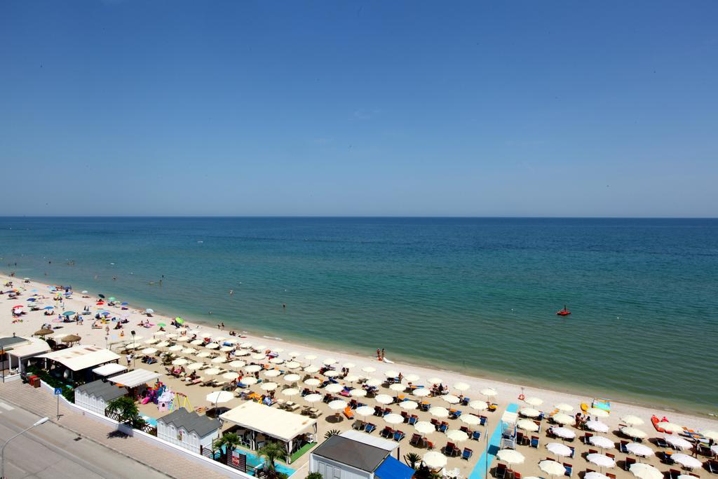 Hotel Ambassador ماروتّا المظهر الخارجي الصورة